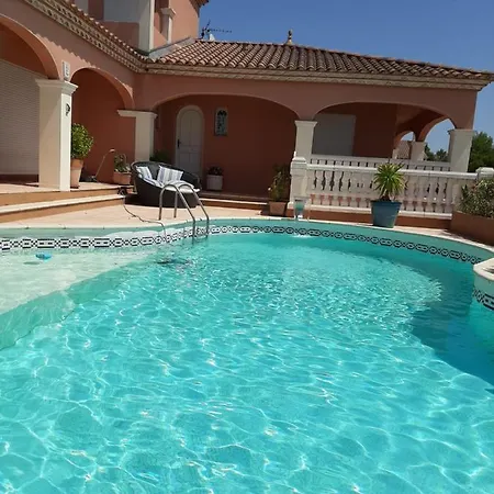 Les Collines D'ugernum Beaucaire (Gard)