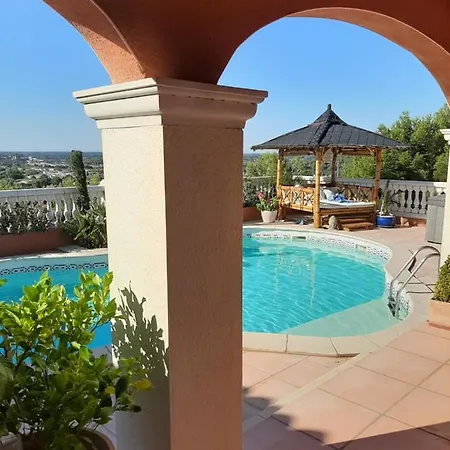 Les Collines D'ugernum Beaucaire (Gard)